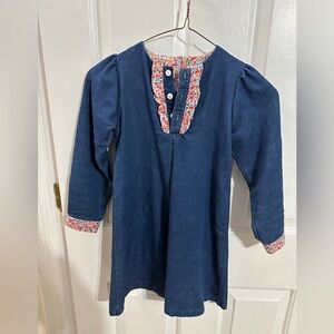 Girls dress. Used excellent condition girls size 7.